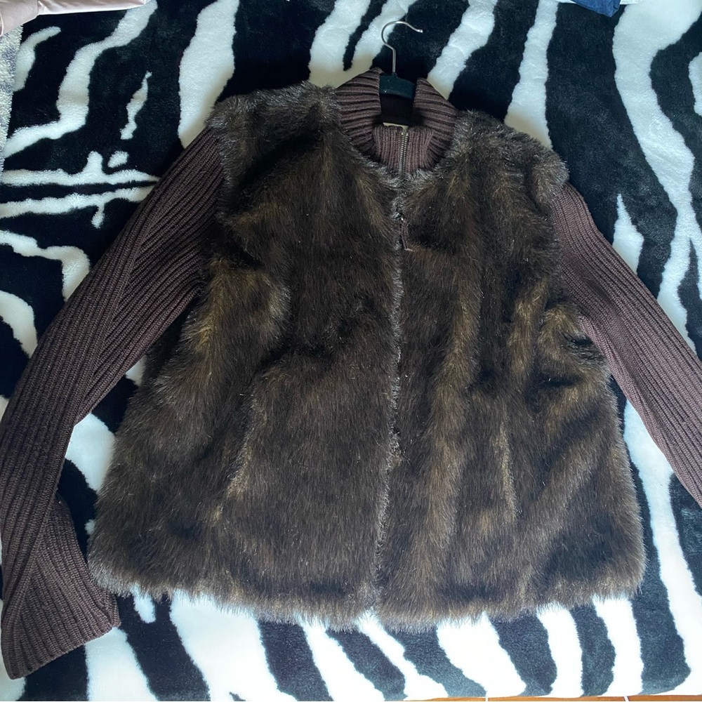Jones New York Zip Brown Sweater Ribbed Sleeves Built In Faux Fur Vest Size XL
